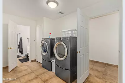 10069 E Paradise Drive, Scottsdale, AZ 85260 - Photo 14