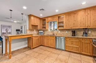 10069 E Paradise Dr, Scottsdale, AZ 85260 - Photo 8