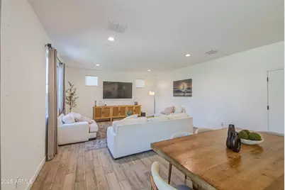 10968 W Pierce Street, Avondale, AZ 85323 - Photo 14