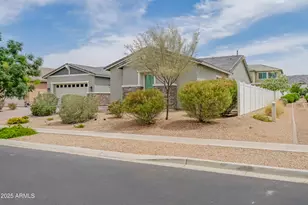 2513 E Pleasant Ln, Phoenix, AZ 85042 - Photo 8