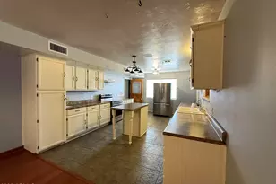 565 Raymond Dr, Sierra Vista, AZ 85635 - Photo 4