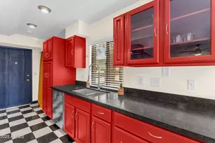 1101 E North Ln, Phoenix, AZ 85020 - Photo 12