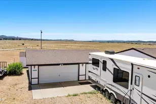 24725 N Patricia Rd, Paulden, AZ 86334 - Photo 4