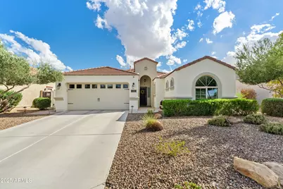 135 E Mead Drive, Chandler, AZ 85249 - Photo 1