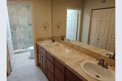 8428 E Malcomb Drive, Scottsdale, AZ 85250 - Photo 14