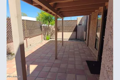 8428 E Malcomb Drive, Scottsdale, AZ 85250 - Photo 22