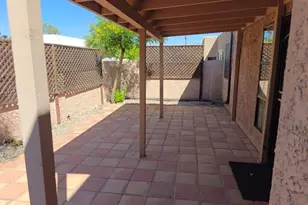 8428 E Malcomb Dr, Scottsdale, AZ 85250 - Photo 22