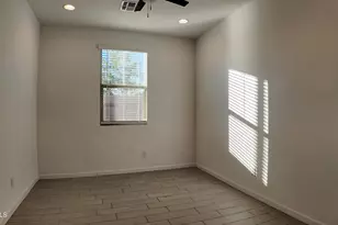 11046 W Levi Dr, Tolleson, AZ 85353 - Photo 8