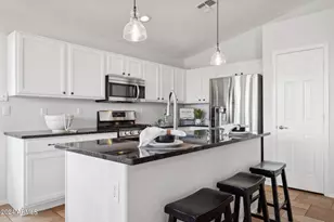 10109 E Trailhead Ct, Gold Canyon, AZ 85118 - Photo 6