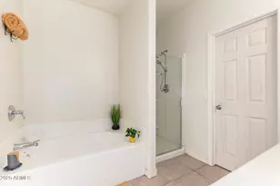 25409 W Ellis Dr, Buckeye, AZ 85326 - Photo 14