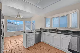 8119 W Corrine Dr, Peoria, AZ 85381 - Photo 12