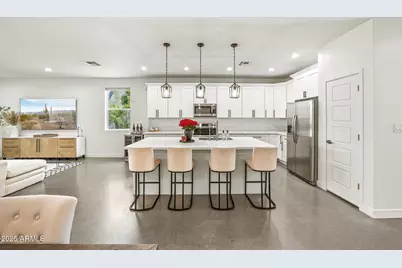 2914 E Blanche Drive, Phoenix, AZ 85032 - Photo 8