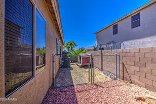 43302 W Bunker Dr, Maricopa, AZ 85138 - Photo 32