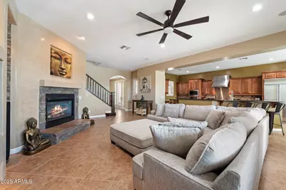 23007 N 38th Way, Phoenix, AZ 85050 - Photo 44