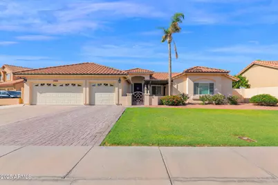 7236 W Voltaire Avenue, Peoria, AZ 85381 - Photo 1