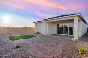 41039 W Sunland Dr, Maricopa, AZ 85138 - Photo 24