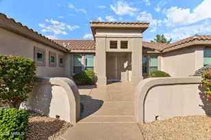 17522 N Ironhorse Dr, Surprise, AZ 85374 - Photo 4