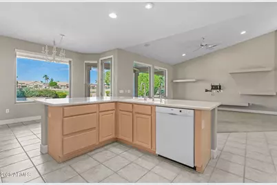 17522 N Ironhorse Drive, Surprise, AZ 85374 - Photo 18