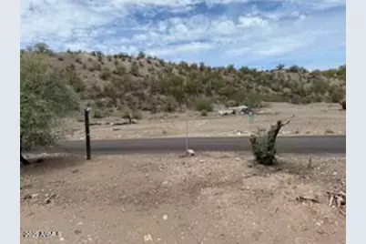 78182 E Green Lantern Road #-, Winkelman, AZ 85192 - Photo 1