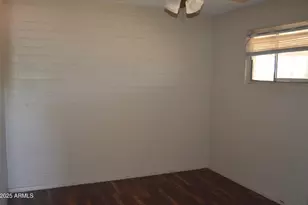 7249 N 50th Dr, Glendale, AZ 85301 - Photo 6