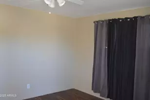 7249 N 50th Dr, Glendale, AZ 85301 - Photo 4