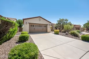 27675 N Helios Tr, Peoria, AZ 85383 - Photo 2