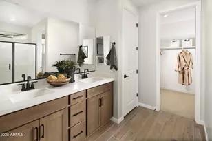 15167 W Gray Fox Trl, Surprise, AZ 85387 - Photo 4