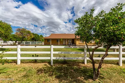 17844 E Chestnut Drive, Queen Creek, AZ 85142 - Photo 1