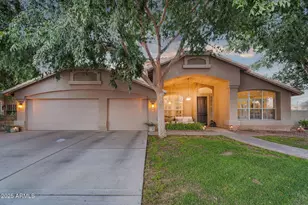 1284 W Stacey Ln, Tempe, AZ 85284 - Photo 2