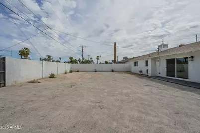 3648 W Rose Lane, Phoenix, AZ 85019 - Photo 34