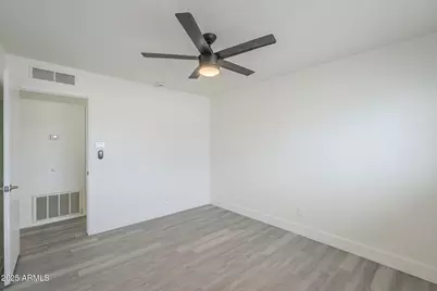 3648 W Rose Lane, Phoenix, AZ 85019 - Photo 20