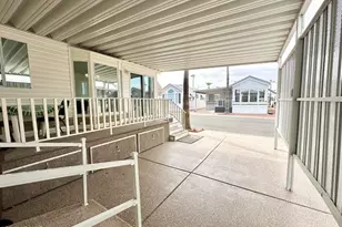 303 S Diamond Dr, Apache Junction, AZ 85119 - Photo 8