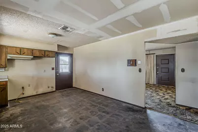 1293 W Toledo Street, Chandler, AZ 85224 - Photo 6