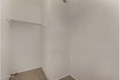 7607 W Osborn Road, Phoenix, AZ 85033 - Photo 18