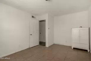 7607 W Osborn Rd, Phoenix, AZ 85033 - Photo 12