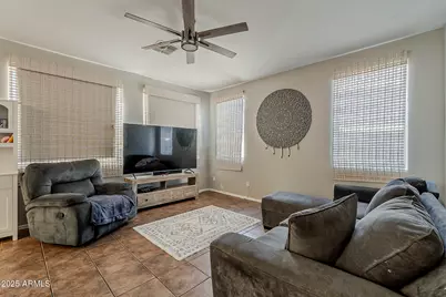 2838 S 89th Drive, Tolleson, AZ 85353 - Photo 10