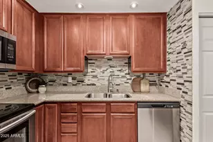 4354 N 82nd St, Scottsdale, AZ 85251 - Photo 8