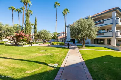 17404 N 99th Avenue #333, Sun City, AZ 85373 - Photo 32