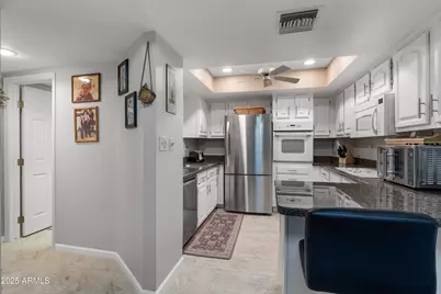 17404 N 99th Avenue #333, Sun City, AZ 85373 - Photo 8