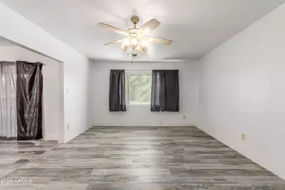 413 E 3rd Street, Eloy, AZ 85131 - Photo 8