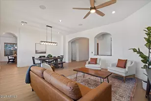 2025 W Calle Del Sol, Phoenix, AZ 85085 - Photo 6