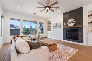 2025 W Calle Del Sol, Phoenix, AZ 85085 - Photo 14