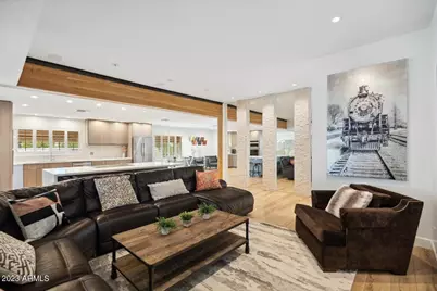 6842 N 72nd Place, Scottsdale, AZ 85250 - Photo 8