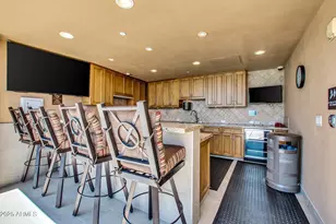 7175 E Camelback Rd, Scottsdale, AZ 85251 - Photo 30