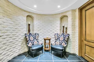 7175 E Camelback Rd, Scottsdale, AZ 85251 - Photo 56