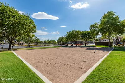 457 N 169th Avenue #10, Goodyear, AZ 85338 - Photo 18