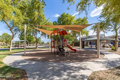 457 N 169th Avenue #10, Goodyear, AZ 85338 - Photo 16