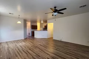 19207 N Ventana Ln, Maricopa, AZ 85138 - Photo 12