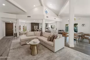 8719 E San Marino Dr, Scottsdale, AZ 85258 - Photo 2