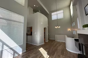 14450 N Thompson Peak Pkwy, Scottsdale, AZ 85260 - Photo 10